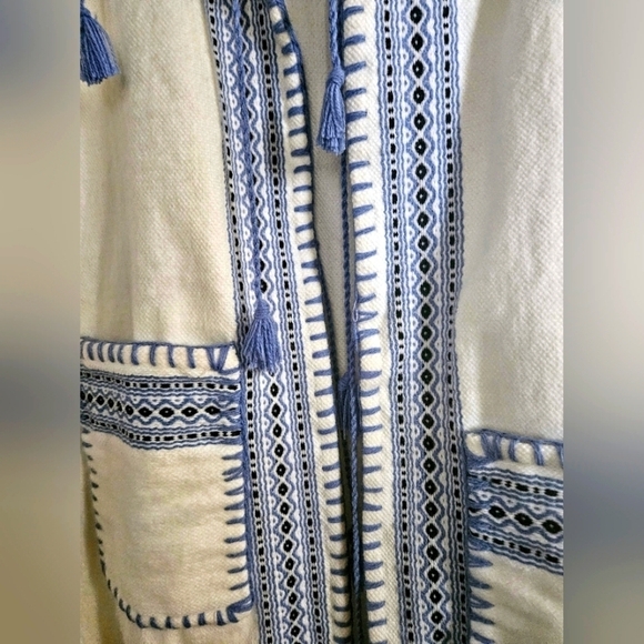 100% Wool Tunisian Coat - Picture 9 of 13